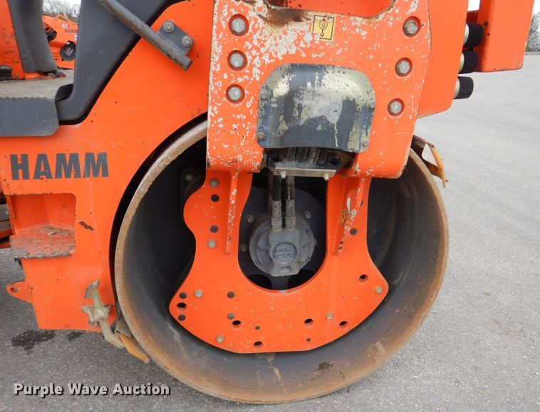 image for item DI2477 2013 Hamm HD13VV double drum vibratory roller
