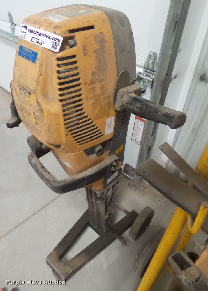 image for item EF9620 (2) Atlas Copco jack hammers