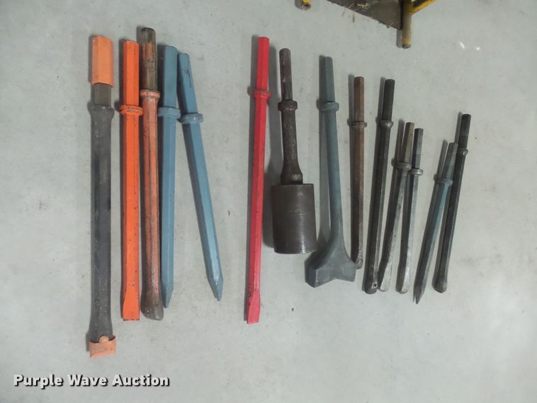 image for item EF9620 (2) Atlas Copco jack hammers