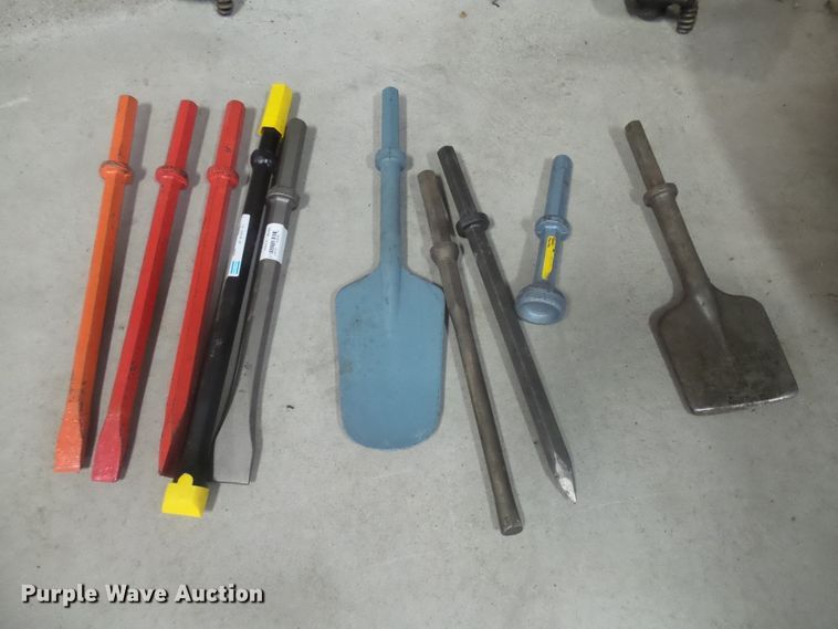 image for item EF9621 (2) Atlas Copco jack hammers