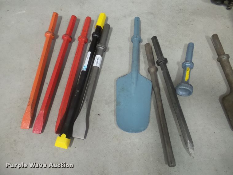 image for item EF9621 (2) Atlas Copco jack hammers