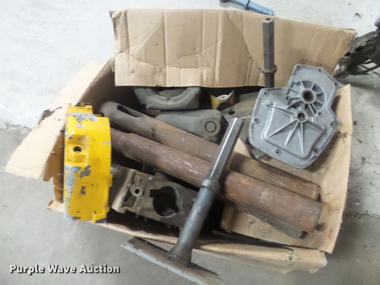 image for item EF9621 (2) Atlas Copco jack hammers