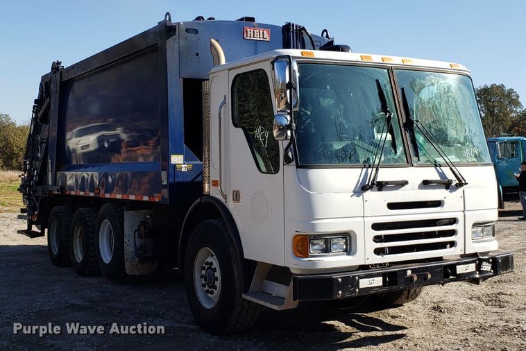 image for item EK9102 2007 American Lafrance Condor refuse truck