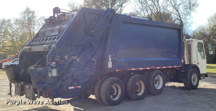 image for item EK9102 2007 American Lafrance Condor refuse truck