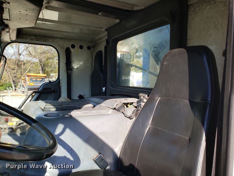 image for item EK9102 2007 American Lafrance Condor refuse truck