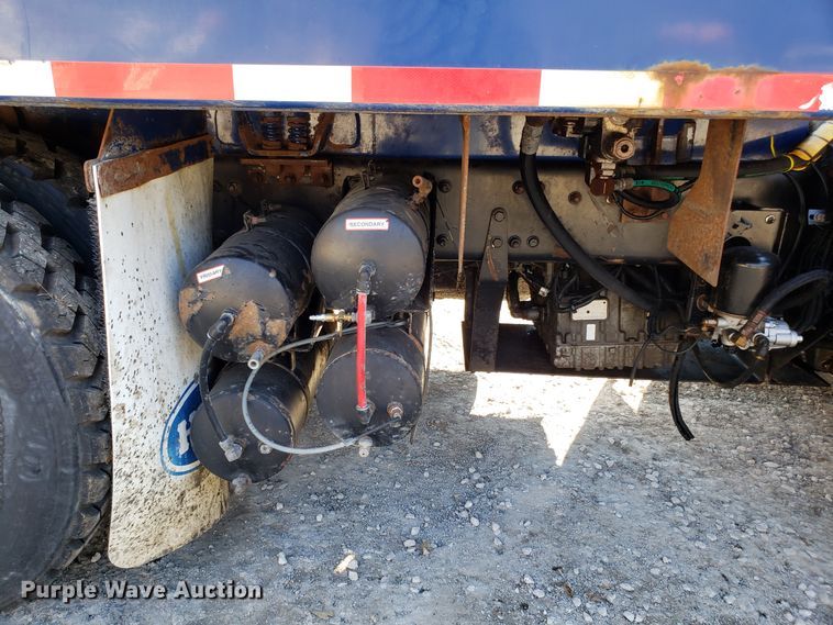 image for item EK9102 2007 American Lafrance Condor refuse truck