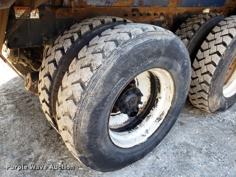 image for item EK9102 2007 American Lafrance Condor refuse truck