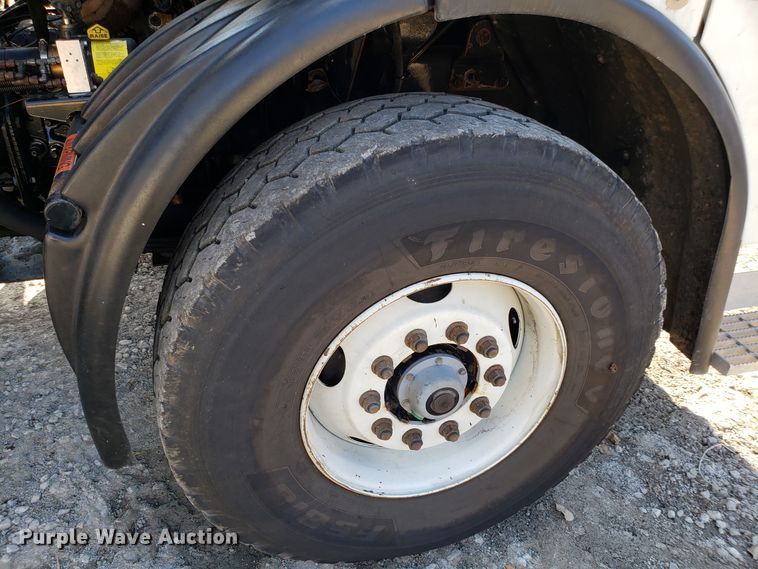 image for item EK9102 2007 American Lafrance Condor refuse truck