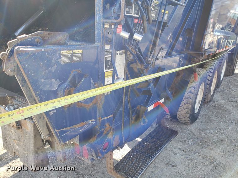 image for item EK9102 2007 American Lafrance Condor refuse truck