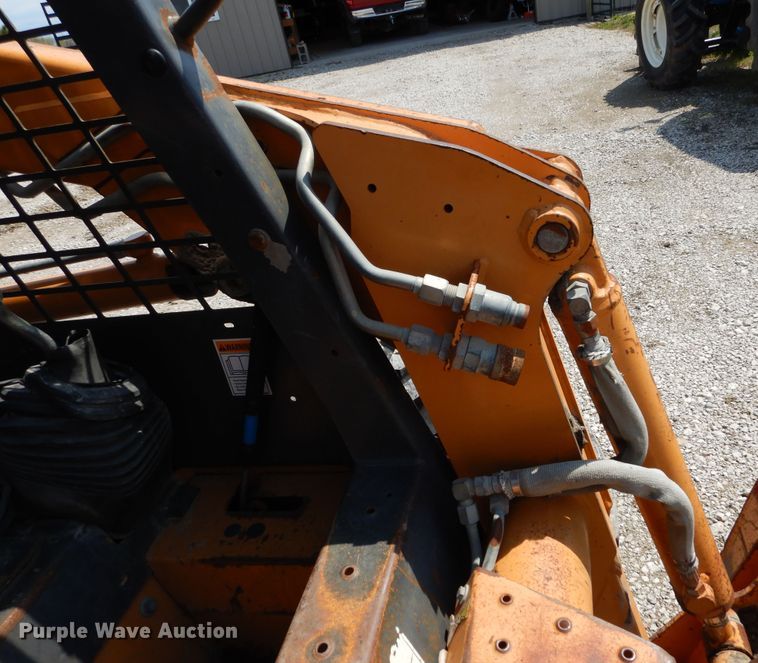 image for item EK9182 2005 Case 410  skid steer loader