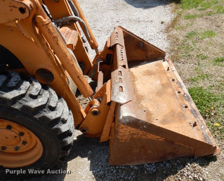 image for item EK9182 2005 Case 410  skid steer loader