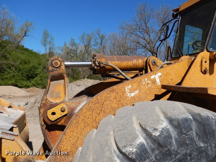image for item EK9208 1988 Caterpillar 966E  wheel loader