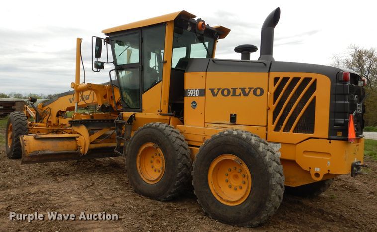 image for item EK9211 2007 Volvo G930 motor grader