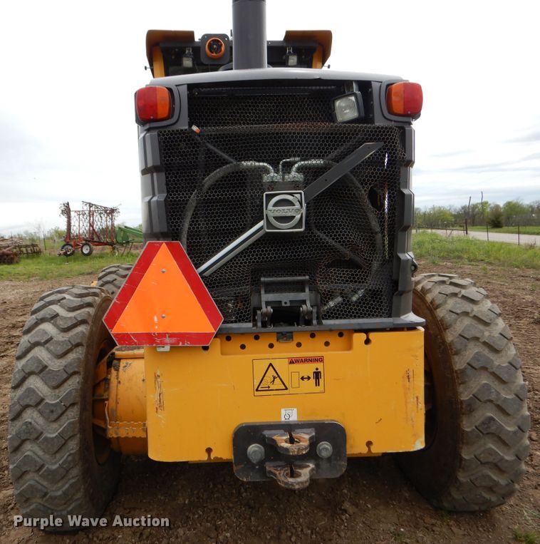 image for item EK9211 2007 Volvo G930 motor grader