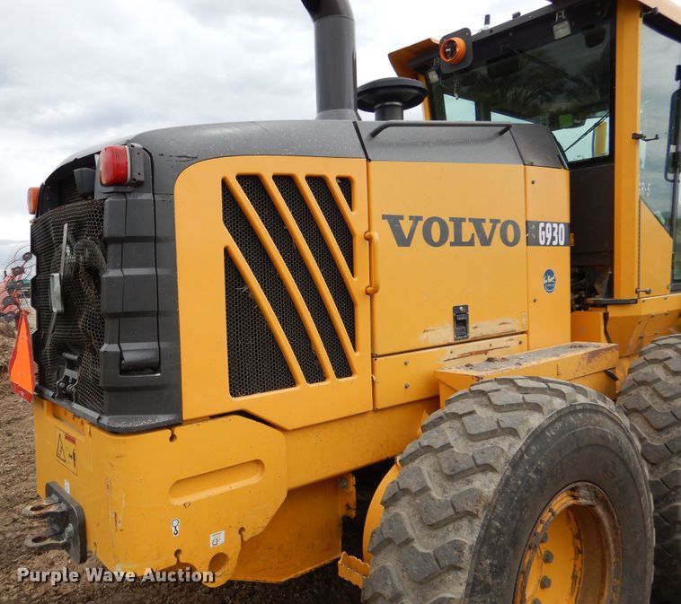 image for item EK9211 2007 Volvo G930 motor grader