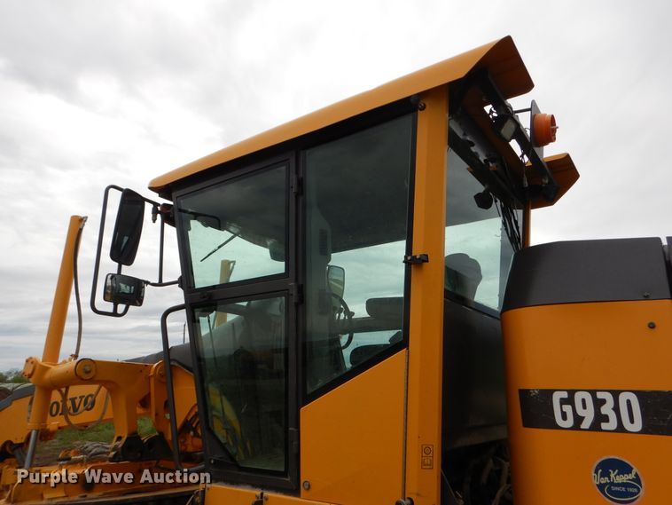 image for item EK9211 2007 Volvo G930 motor grader