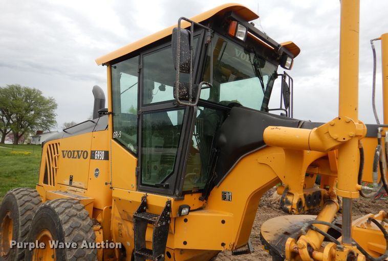 image for item EK9211 2007 Volvo G930 motor grader
