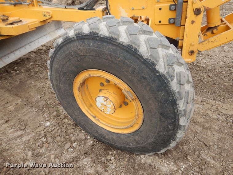 image for item EK9211 2007 Volvo G930 motor grader