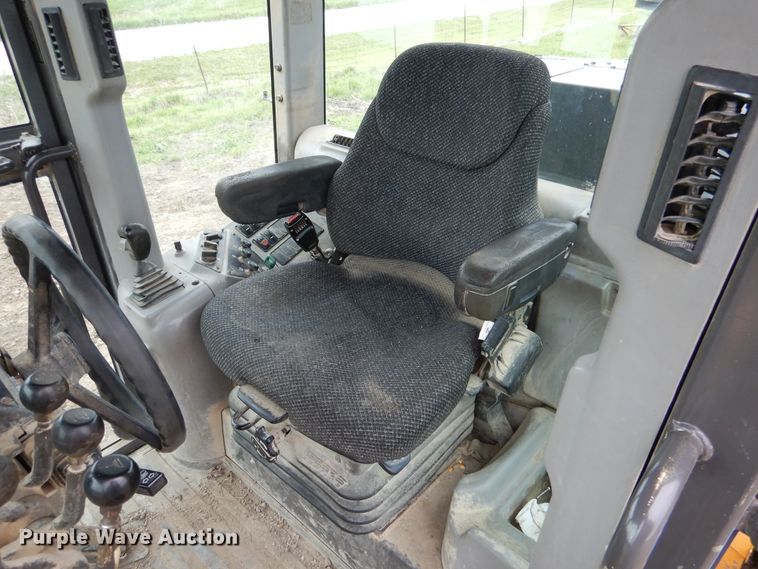 image for item EK9211 2007 Volvo G930 motor grader