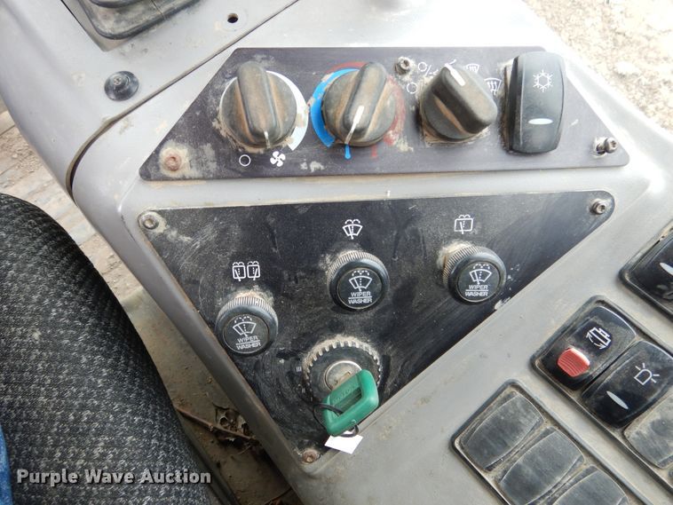 image for item EK9211 2007 Volvo G930 motor grader