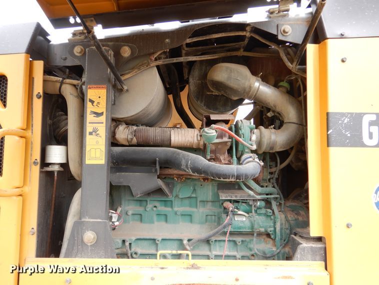image for item EK9211 2007 Volvo G930 motor grader