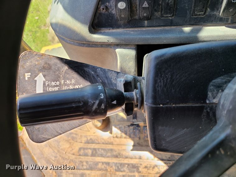 image for item EL9801 2010 John Deere 410J  backhoe