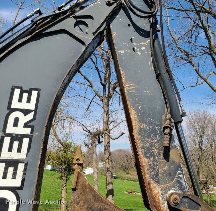 image for item EL9801 2010 John Deere 410J  backhoe