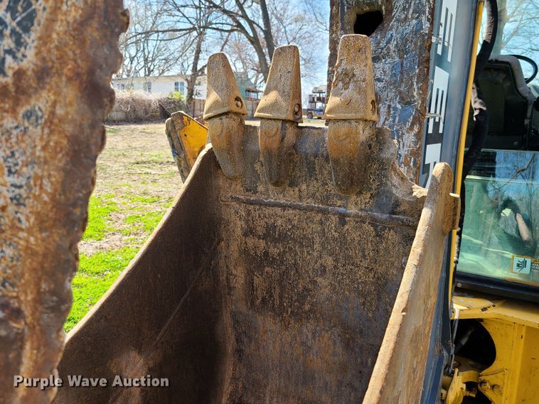 image for item EL9801 2010 John Deere 410J  backhoe