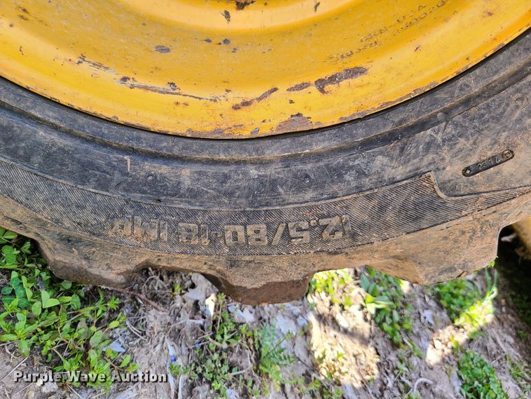 image for item EL9801 2010 John Deere 410J  backhoe