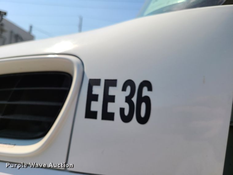 image for item EL9805 2008 International 4400 tank truck