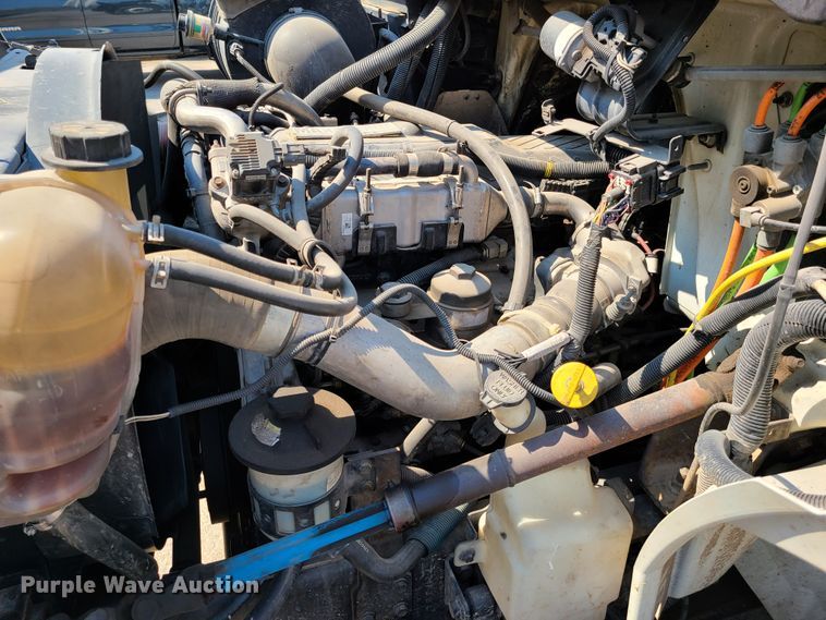 image for item EL9805 2008 International 4400 tank truck