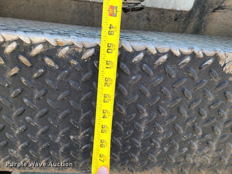 image for item EL9805 2008 International 4400 tank truck