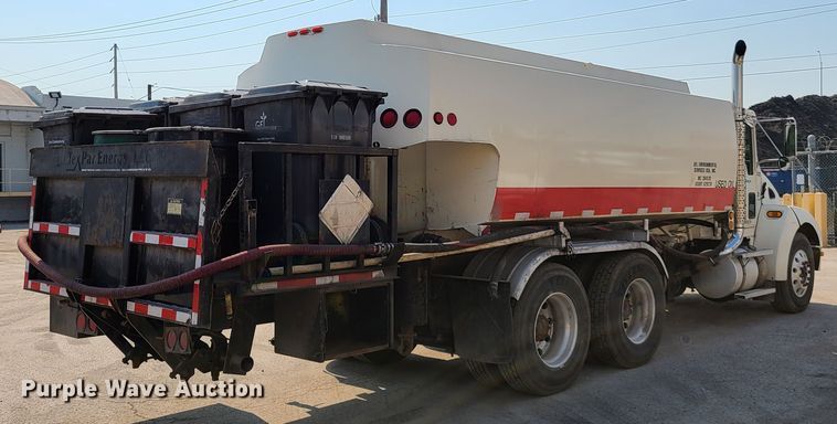 image for item EL9806 2007 Kenworth T300 tank truck