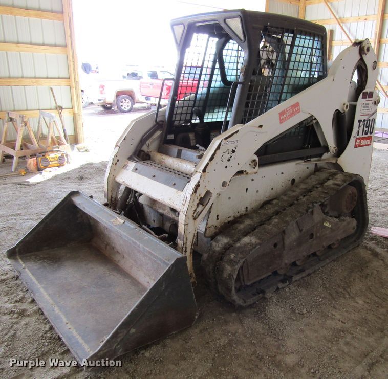 image for item FD9406 2012 Bobcat T190  tracked skid steer loader
