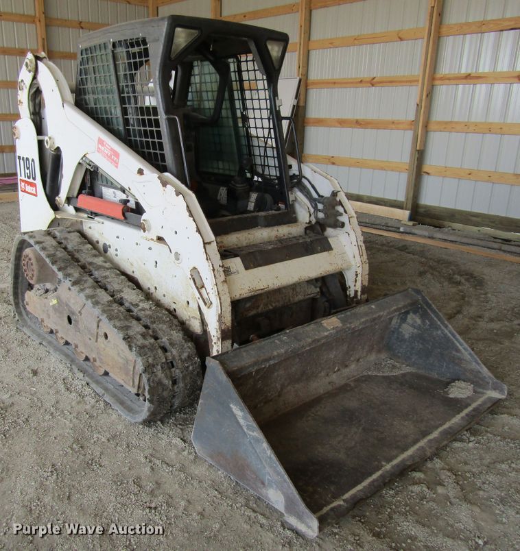 image for item FD9406 2012 Bobcat T190  tracked skid steer loader