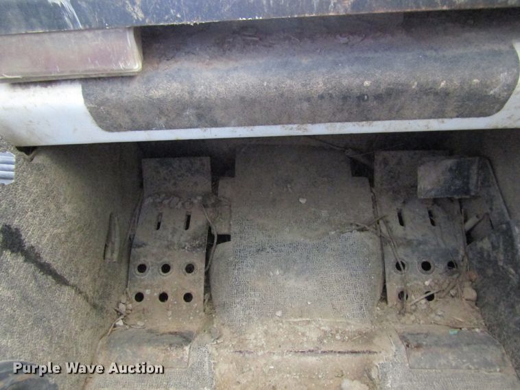 image for item FD9406 2012 Bobcat T190  tracked skid steer loader