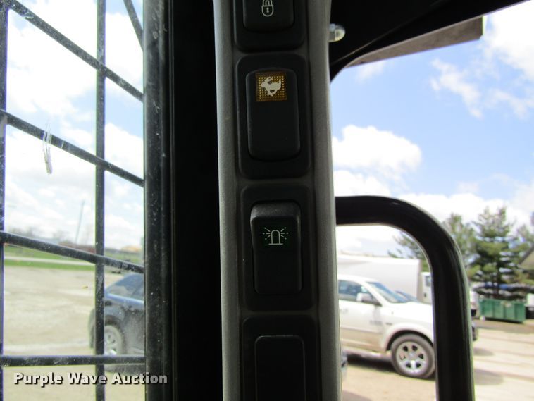 image for item FD9410 2017 Case TR310  tracked skid steer loader