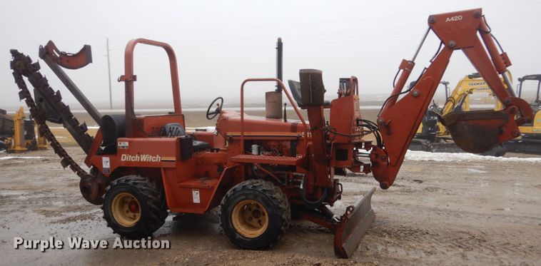 image for item FX9016 Ditch Witch 5110 trencher and trailer