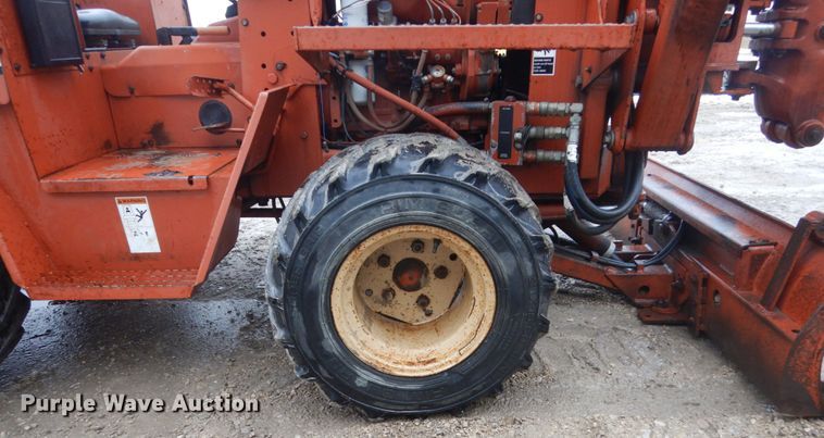 image for item FX9016 Ditch Witch 5110 trencher and trailer