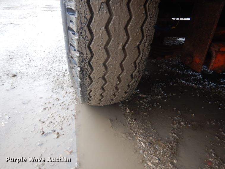 image for item FX9016 Ditch Witch 5110 trencher and trailer