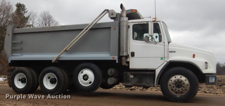 image for item FX9022 2000 Freightliner FL80 dump truck