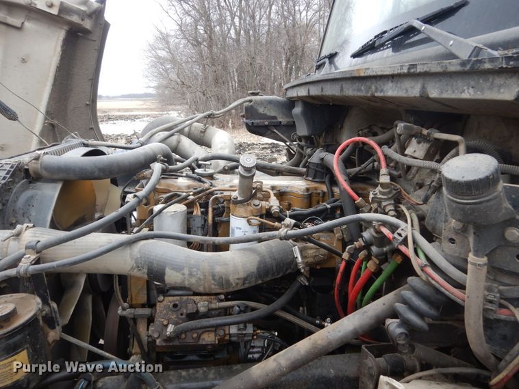 image for item FX9022 2000 Freightliner FL80 dump truck