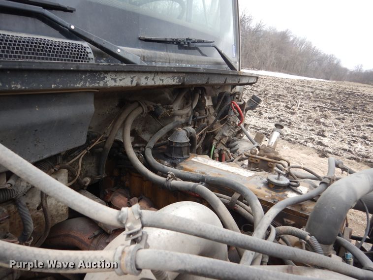 image for item FX9022 2000 Freightliner FL80 dump truck