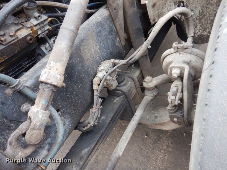 image for item FX9022 2000 Freightliner FL80 dump truck