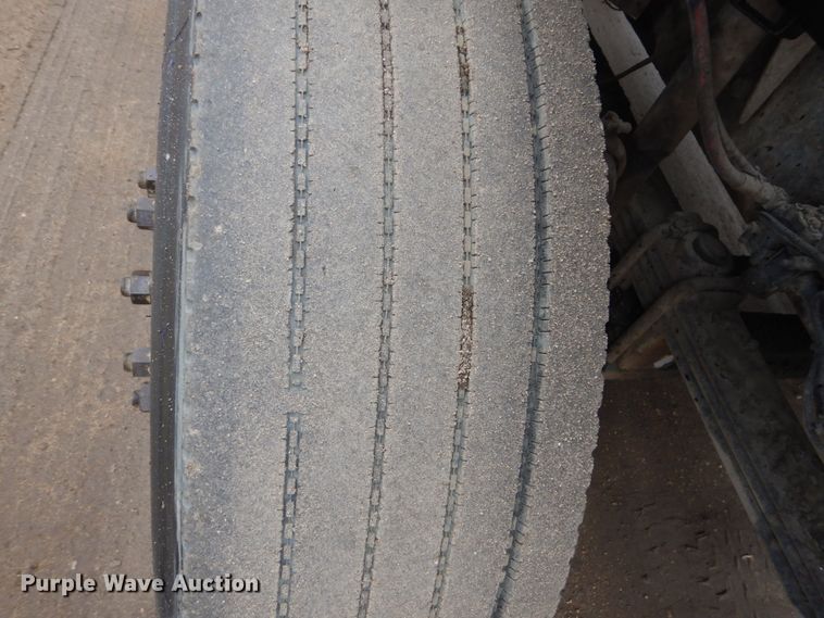 image for item FX9022 2000 Freightliner FL80 dump truck