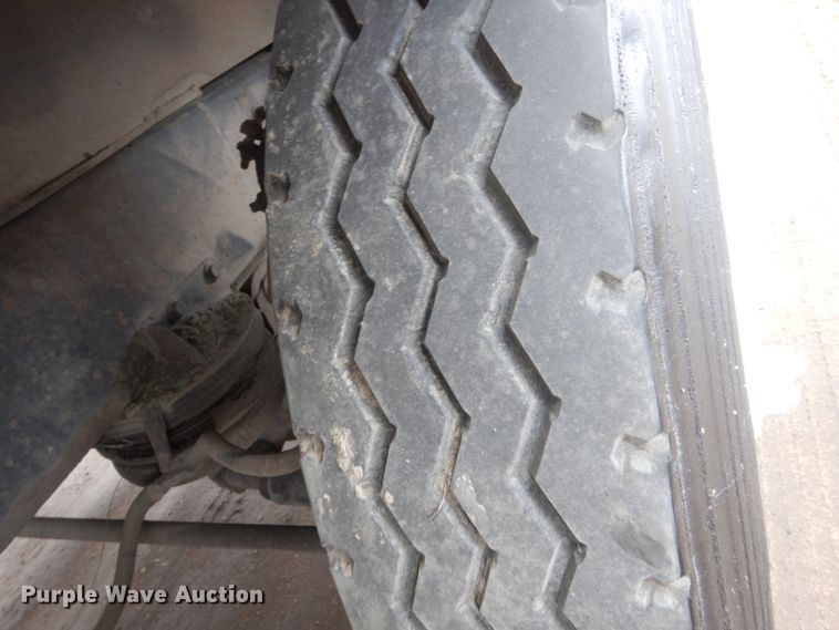 image for item FX9022 2000 Freightliner FL80 dump truck