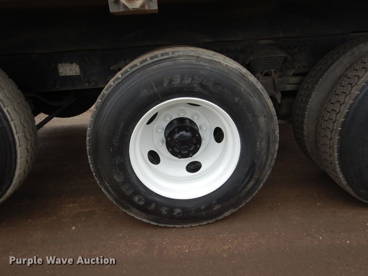 image for item FX9022 2000 Freightliner FL80 dump truck