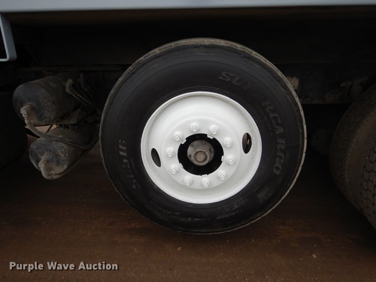 image for item FX9022 2000 Freightliner FL80 dump truck