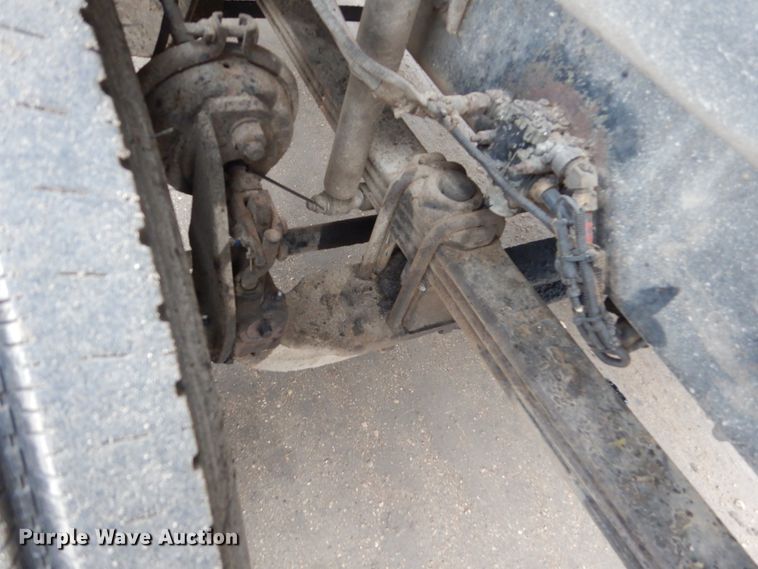 image for item FX9024 2000 Freightliner FL80 dump truck