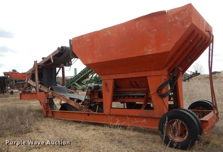 image for item FX9097 Hopper conveyor